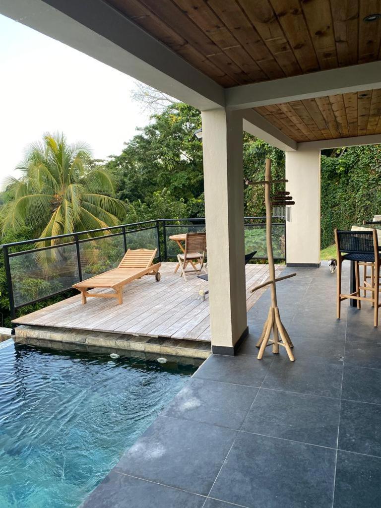 Le Caillou Villa La Trinité Exteriör bild